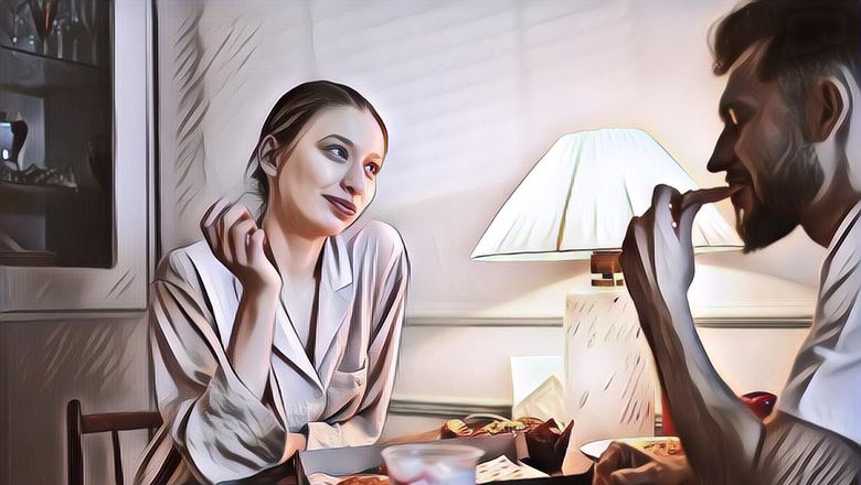 Apa Sih Efek Buruk Makan di Larut Malam?