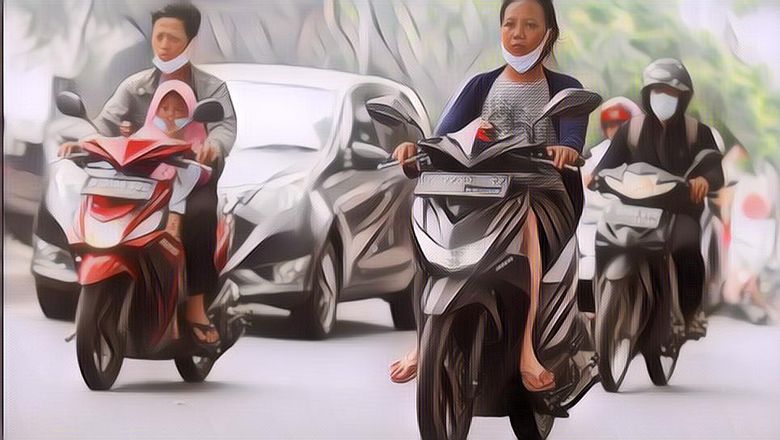 Kontroversi Larangan Pakai Sandal Jepit Bagi Pemotor, Kamu Pro yang Mana?