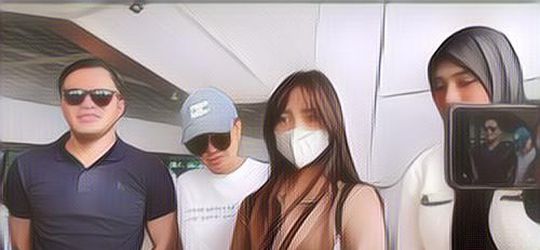 Fuji Asik Jalan-Jalan ke Eropa Meski Dituding Gak Menggaji Eks Karyawan