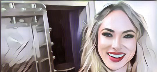 Heboh Seorang Sosialita Bunuh Diri di Alun-Alun, Kisah Hidupnya Jadi Sorotan