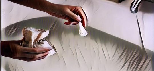 5 Manfaat Mandi Air Garam untuk Kesehatan Tubuh, Bisa Mengatasi Berbagai Penyakit!