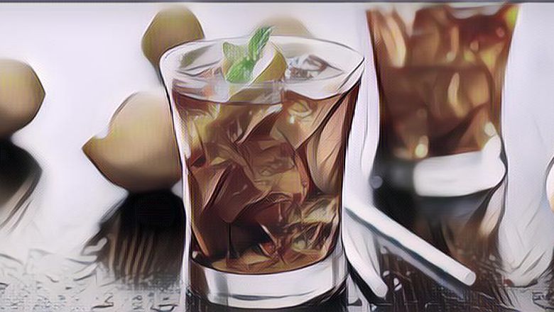 Ini Alasan Kenapa Kamu Gak Boleh Konsumsi Es Teh Terlalu Sering