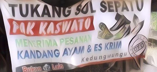 5 Tulisan Aneh di Spanduk Tempat Usaha Ini Bikin Pembeli Pasti Kebingungan