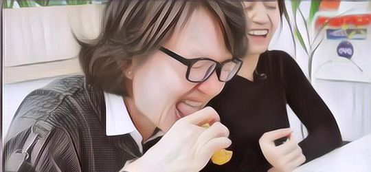 Reaksi Anak Konglomerat Saat Makan Nasi Padang Pakai Tangan, Ini yang Terjadi