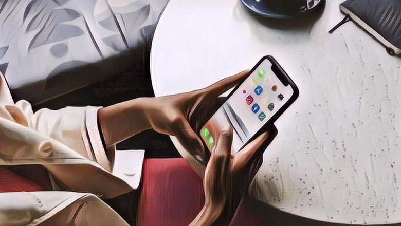 Bucin Banget! Pria Ini Pakai Ringtone Suara Pacar, Hasilnya Bikin Ngakak