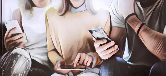 Apa Sih Bedanya Cowok dan Cewek Pas Belanja Online?