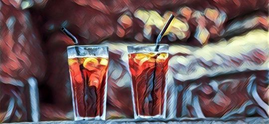 Senin Siang Di Negara Tropis: Kopi Dingin Pilihan Perfecto