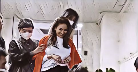 Nikita Mirzani Buat Tulisan untuk Dirinya Sendiri Saat Merayakan Ulang Tahun: Selamat Ulang Tahun Wanita Kuat