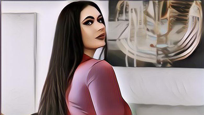 Selebgram Plus Size yang Dibilang Mirip Kim Kardashian Ini Sering Kena Body Shaming