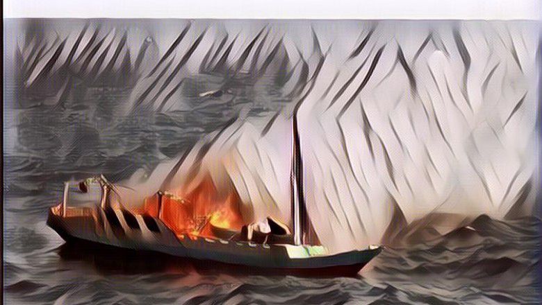 Karena Penangkapan Ikan Ilegal, 3 Kapal Indonesia Ini Dibakar dan 13 Sisanya Diusir Australia