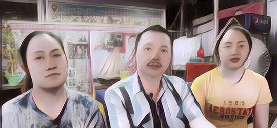 Aneh Tapi Nyata! Kisah Seorang Pria yang Tak Kaya dan Ganteng Tapi Bisa Punya 7 Istri yang Hidup Rukun