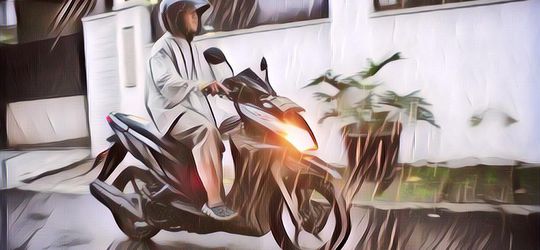 Jas Hujan: Salah Satu Penemuan Penting yang Awalnya Cuma dari Jerami