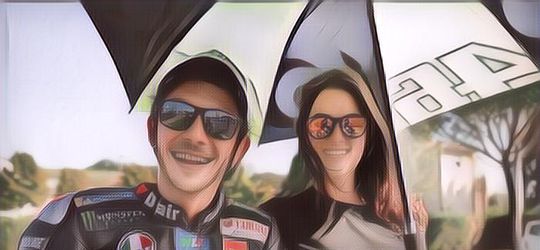 Pesona Fransesca Sofia, Wanita Pujaan Valentino Rossi yang Bikin "The Doctor" Semangat di Arena Balap