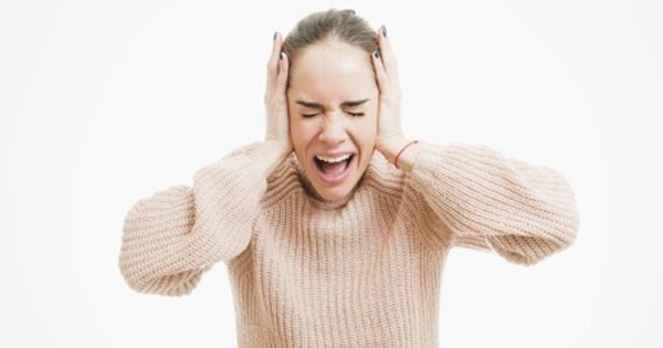 Gejala Enochlophobia