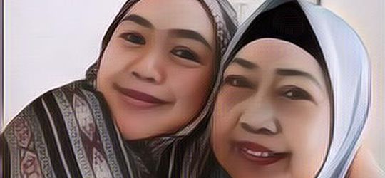 Terbaring Pakai Infus, Ibu Ria Ricis Masuk Rumah Sakit Saat Jalani Ibadah Haji