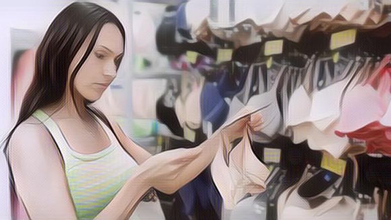 Ladies, Jangan Lakukan Ini Saat Membeli Bra Olahraga yak