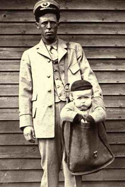 Jasa pengiriman bayi di masalalu