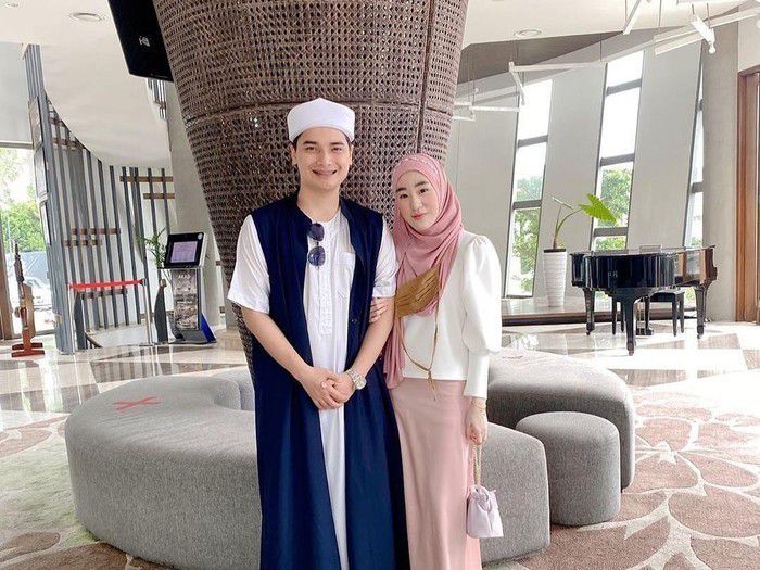 Tak Lagi Muncul Bersama