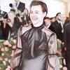 Diteriaki Netizen Sebagai Gay, Begini Penampilan Harry Styles dalam Met Gala 2019