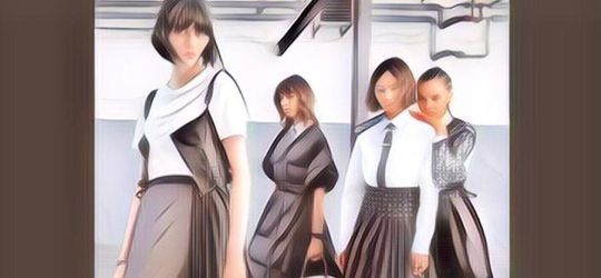 Brand Dior Dikecam di China, Dituding Merampas Budaya untuk Rok Seharga Rp57 Juta