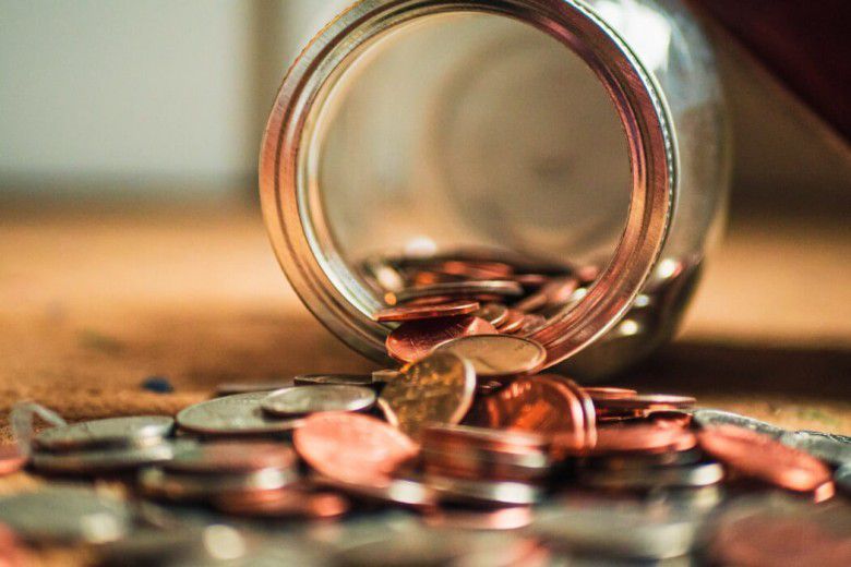 1. Inflasi dan Resesi