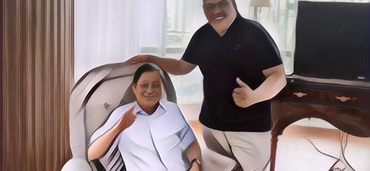 Ini Awal Mula Selebgram Ajudan Pribadi Suka Foto Bareng Pejabat