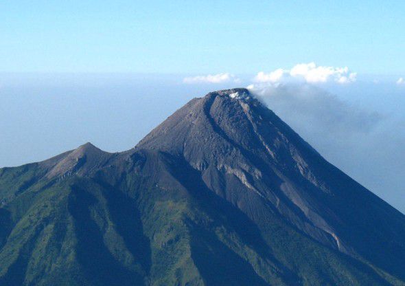 2. Gunung Arjuno Welirang