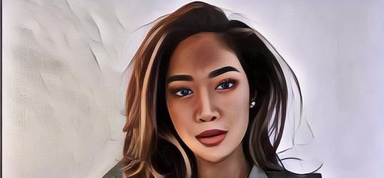 Heboh Widy Vierratale Buka Baju Dan Cium Gitaris Di Atas Panggung, Reaksi Heran Kevin Aprilio Ikut Disorot