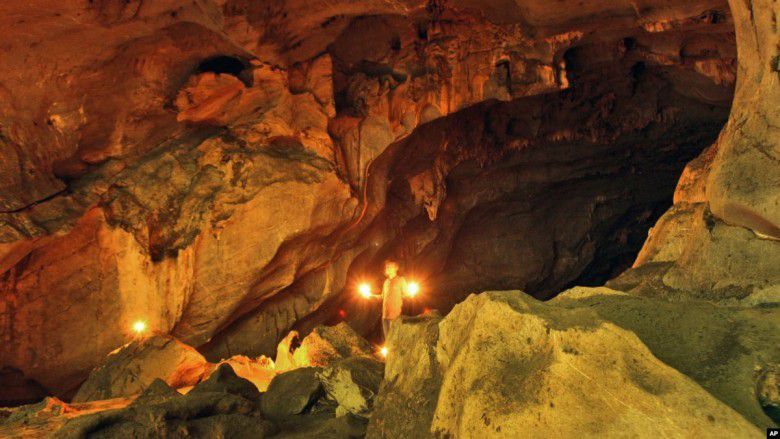 Penampakan Dalam Gua Tujuh di Aceh