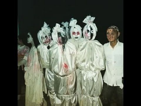 3. Pocong Narsis