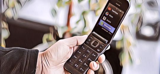 Nokia 2720, Ponsel Lipat Praktis yang Membayar Nostalgia Secara Lunas