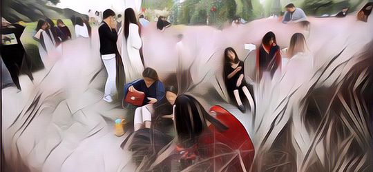 Nggak Ada Akhlaknya, Ini 9 Potret Memalukan Ketika Turis Merusak Alam dan Tempat Wisata.. Ada Dari Indonesia!