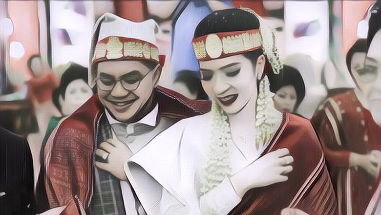 Pesona Pria Batak yang Bikin Wanita Indonesia Bakal Jatuh Hati