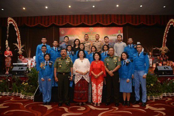 3. Mencetak manusia-manusia yang punya kepedulian sosial tinggi