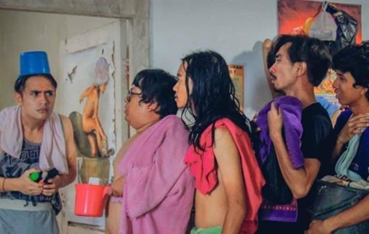 4. Antre Kamar Mandi