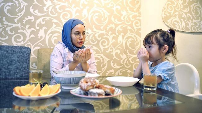 4. Bimbing Anak Melakukan Persiapan