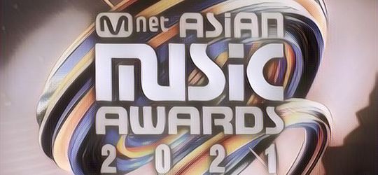 Mengintip Style Para Idol Kpop Cowok di Red Carpet MAMA 2021