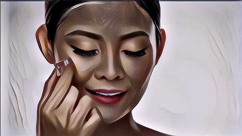 Ternyata Es Batu Bisa Membuat Riasan Lebih Tahan Lama, Lho