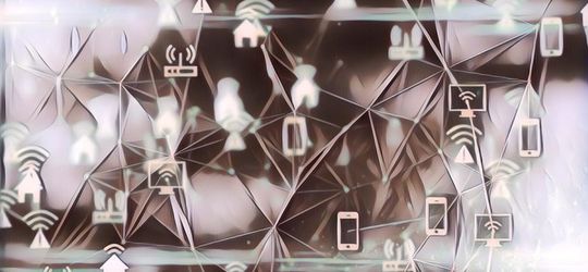 Mengulas Buzzer: Pekerjaan Menggiurkan Dalam Bayang-Bayang