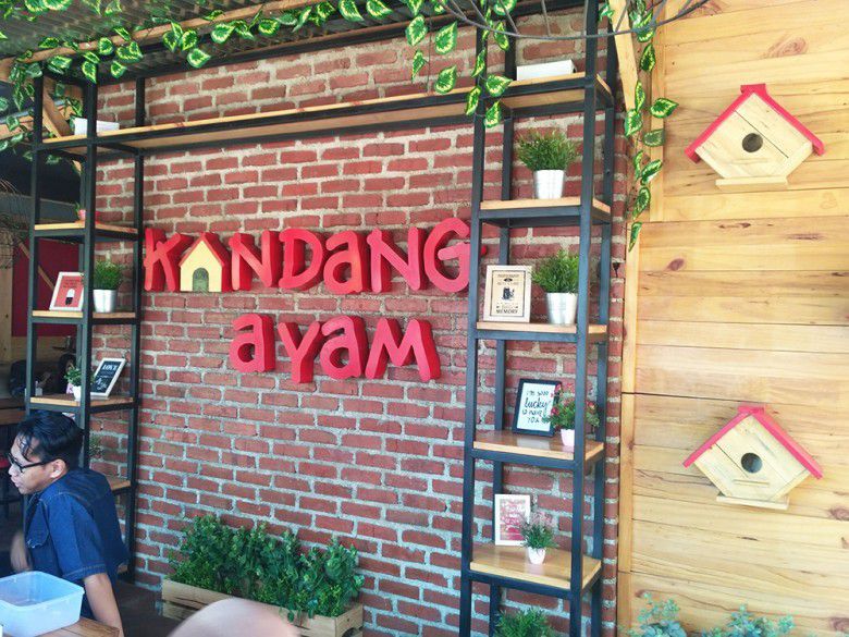 4. Kandang ayam