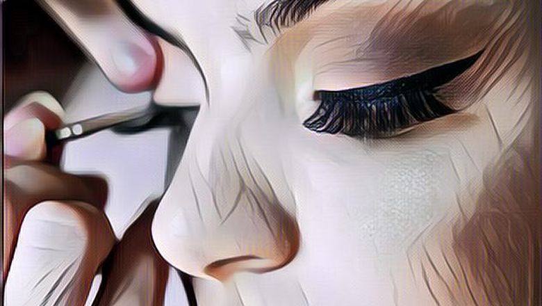 Cara Memakai Bulu Mata Palsu Demi Tampilan yang Ekstra