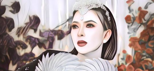 Sumber Penghasilan Syahrini, Bisa Dapat Rp 1 Miliar Sehari, Gak Heran Kemana-Mana Pakai Jet dan Mewah!