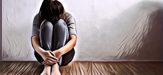 Seorang Pakar Membaca Arti Tulisan Surat Mahasiswi UNNES yang Bunuh Diri di Mal Paragon Semarang