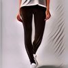 Tips Memakai Legging Untuk Pakaian Kerja, Ternyata Cakep!