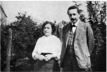 5. Punya seorang putri yang Misterius