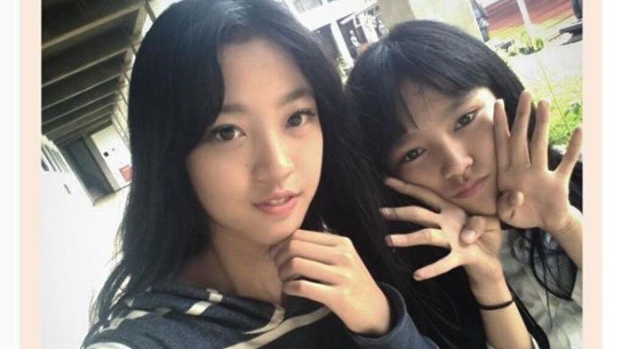 8. Nona Berlian Sakinah dan Adiknya