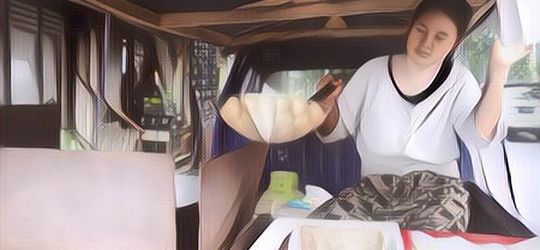 Terungkap Sudah! Ini Dia Sosok Pengisi Suara Tahu Bulat Digoreng Dadakan