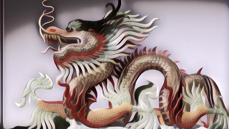 Foto Naga yang Membawa Keberuntungan, Asli!