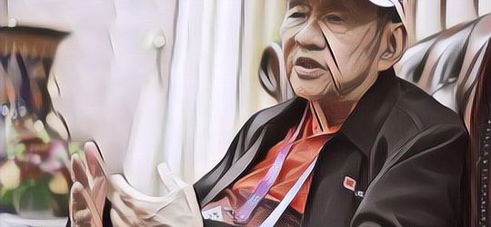 Benar Terjadi! Orang Paling Kaya di Indonesia Rela Pakai Wig Hanya untuk Jalan-Jalan Keluar Rumah