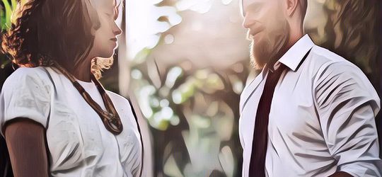 Beberapa Hal yang Bisa Kamu Lakukan Jika Suami Temanmu Menyukaimu